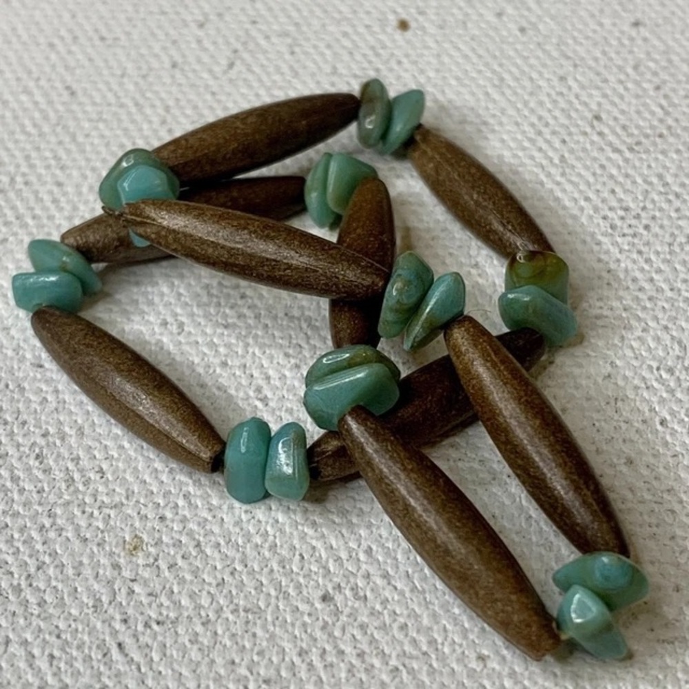 Vintage Turquoise & Natural Wood Beaded Bracelet Southwestern Stretch Dainty Sz9